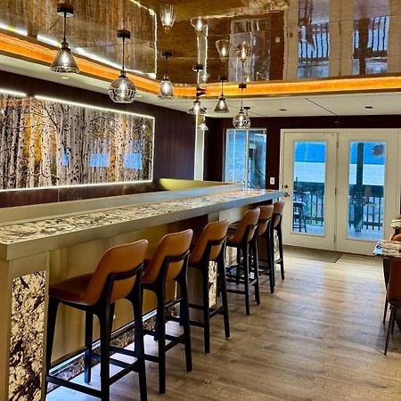 Lake View Suites West Yellowstone Extérieur photo
