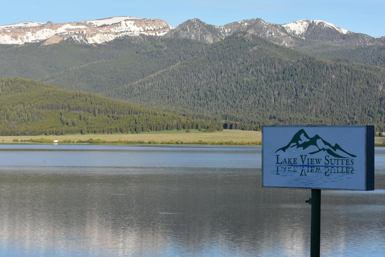 Lake View Suites West Yellowstone Extérieur photo