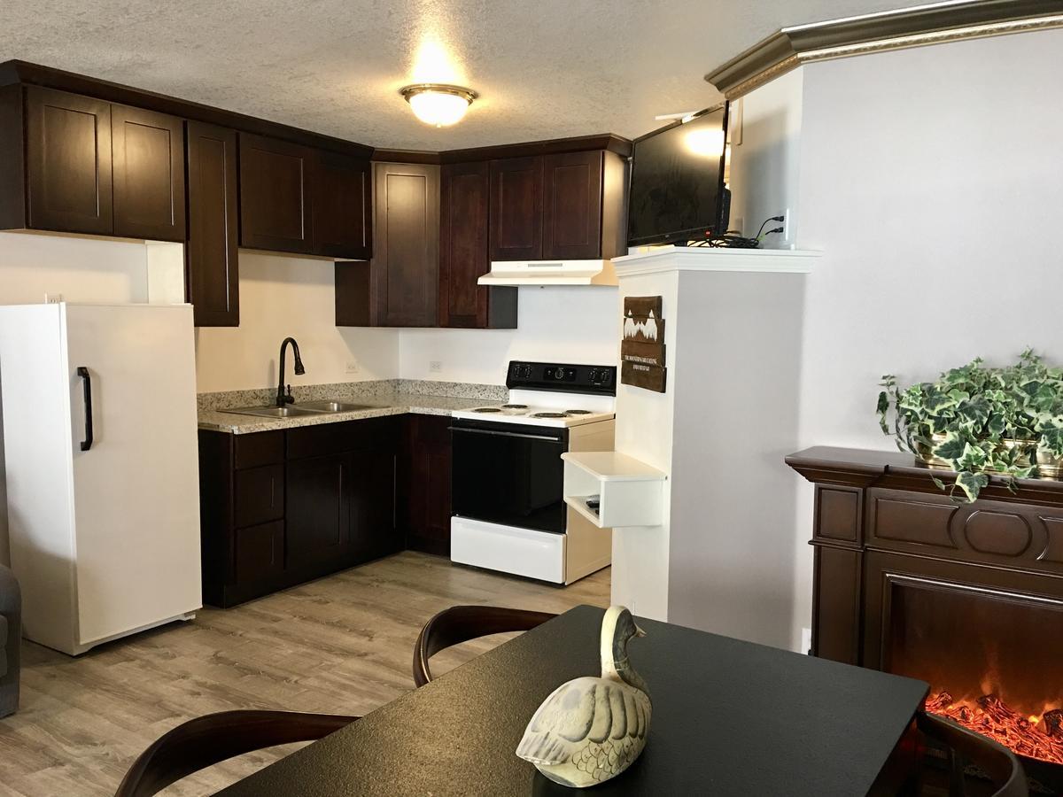 Lake View Suites West Yellowstone Extérieur photo