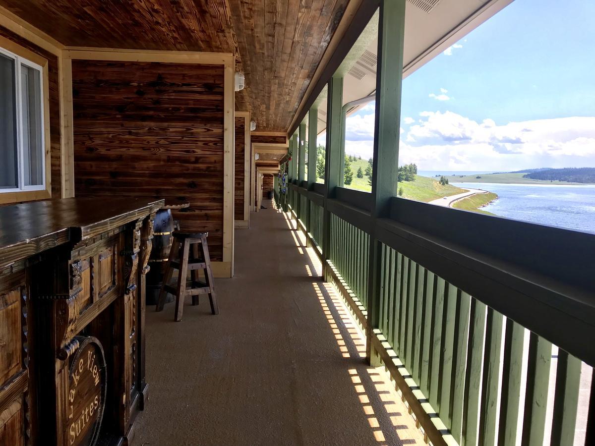 Lake View Suites West Yellowstone Extérieur photo